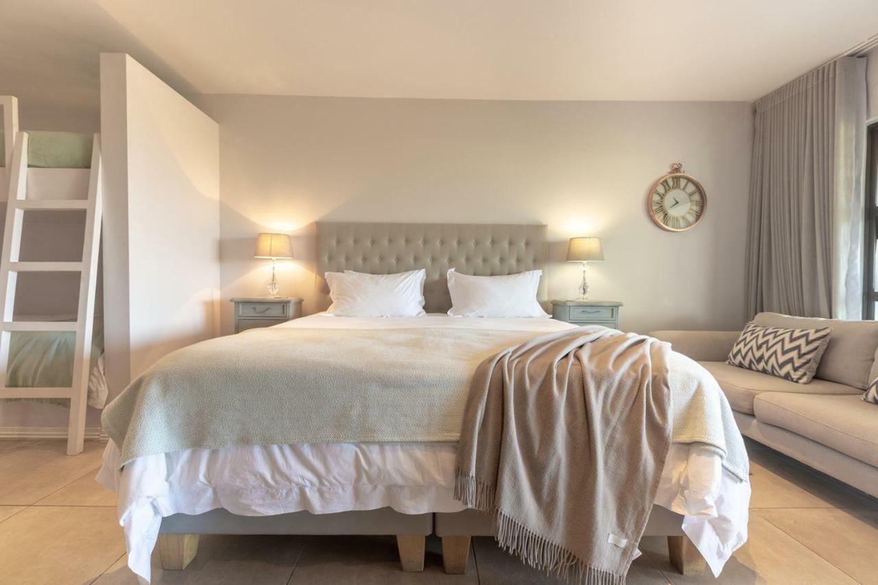 Sunrise Bay Self Catering Apartment เพลตเตนเบิร์กเบย์ ภายนอก รูปภาพ
